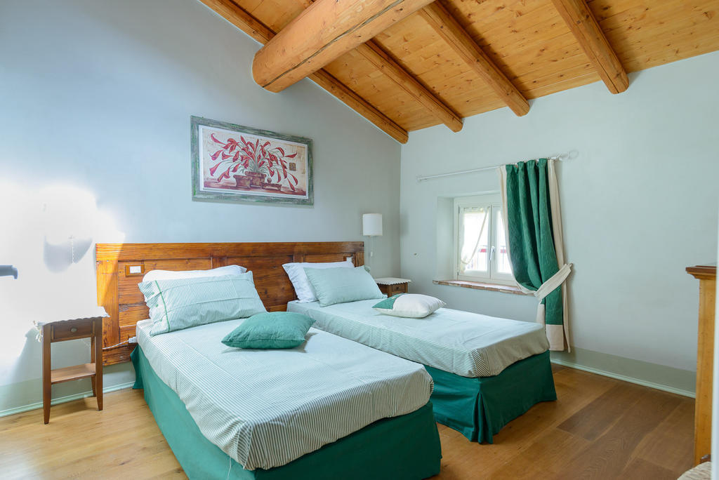 نيغرار B&B Corte Jago الغرفة الصورة