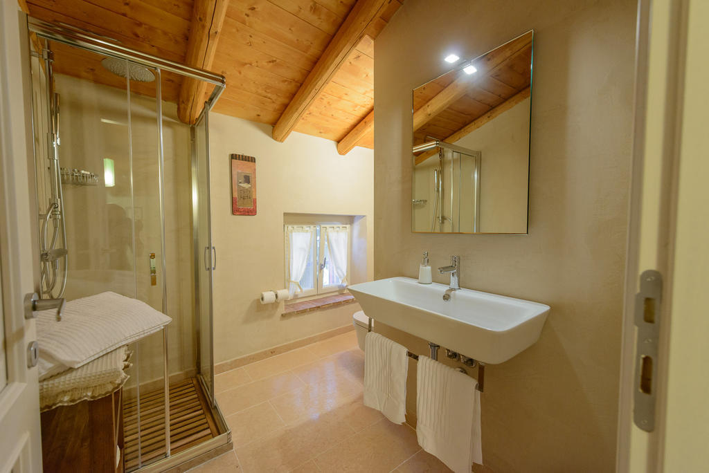 نيغرار B&B Corte Jago الغرفة الصورة